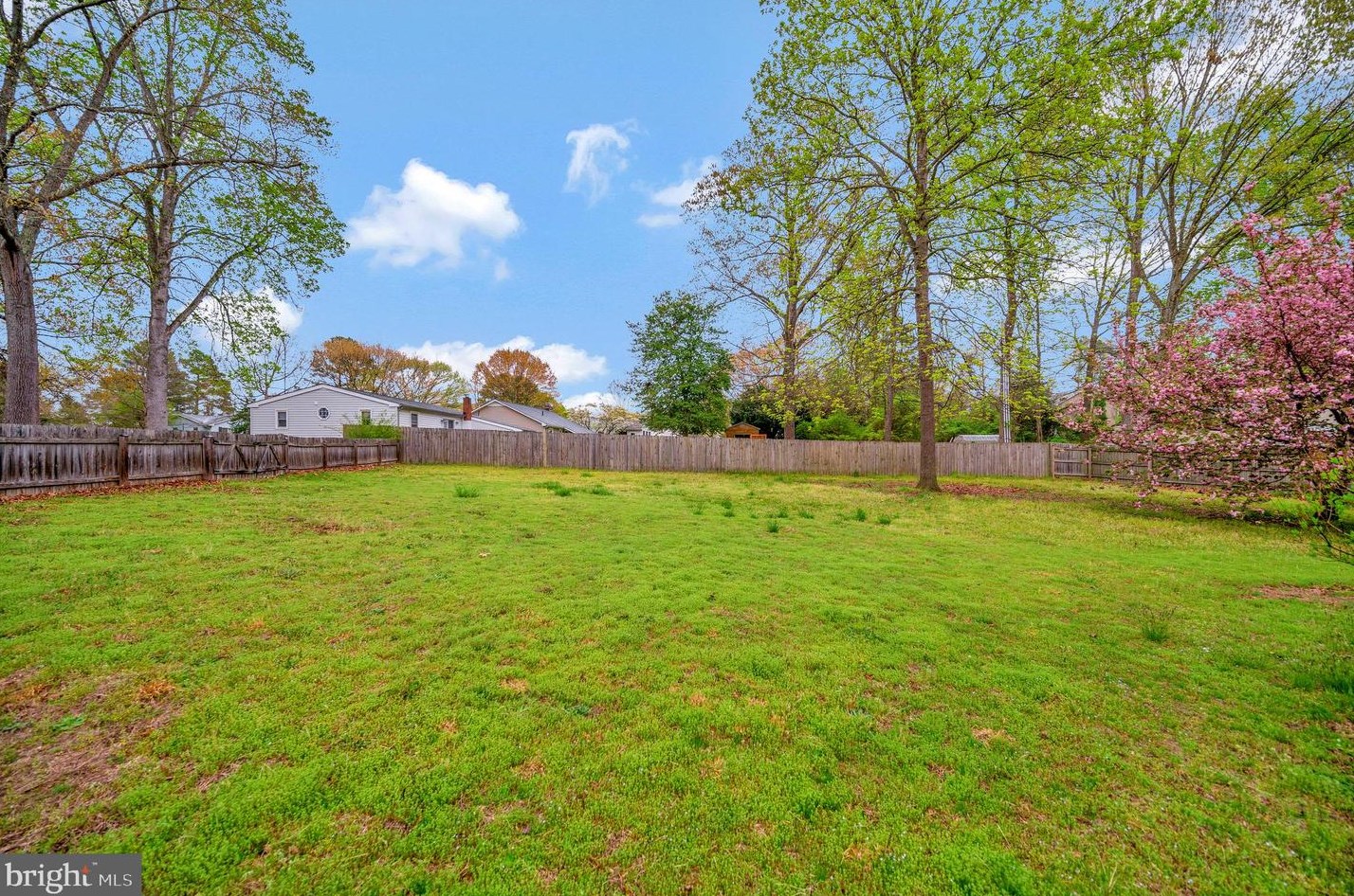 12216 Bunya Ln, Ruther Glen VA  22546-3547 exterior