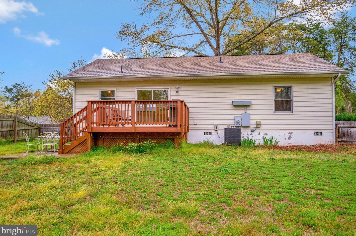 12216 Bunya Ln, Ruther Glen VA  22546-3547 exterior