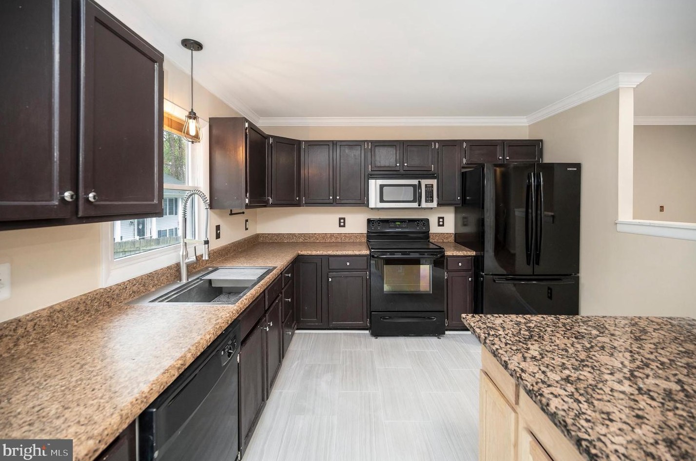 12216 Bunya Ln, Ruther Glen VA  22546-3547 exterior