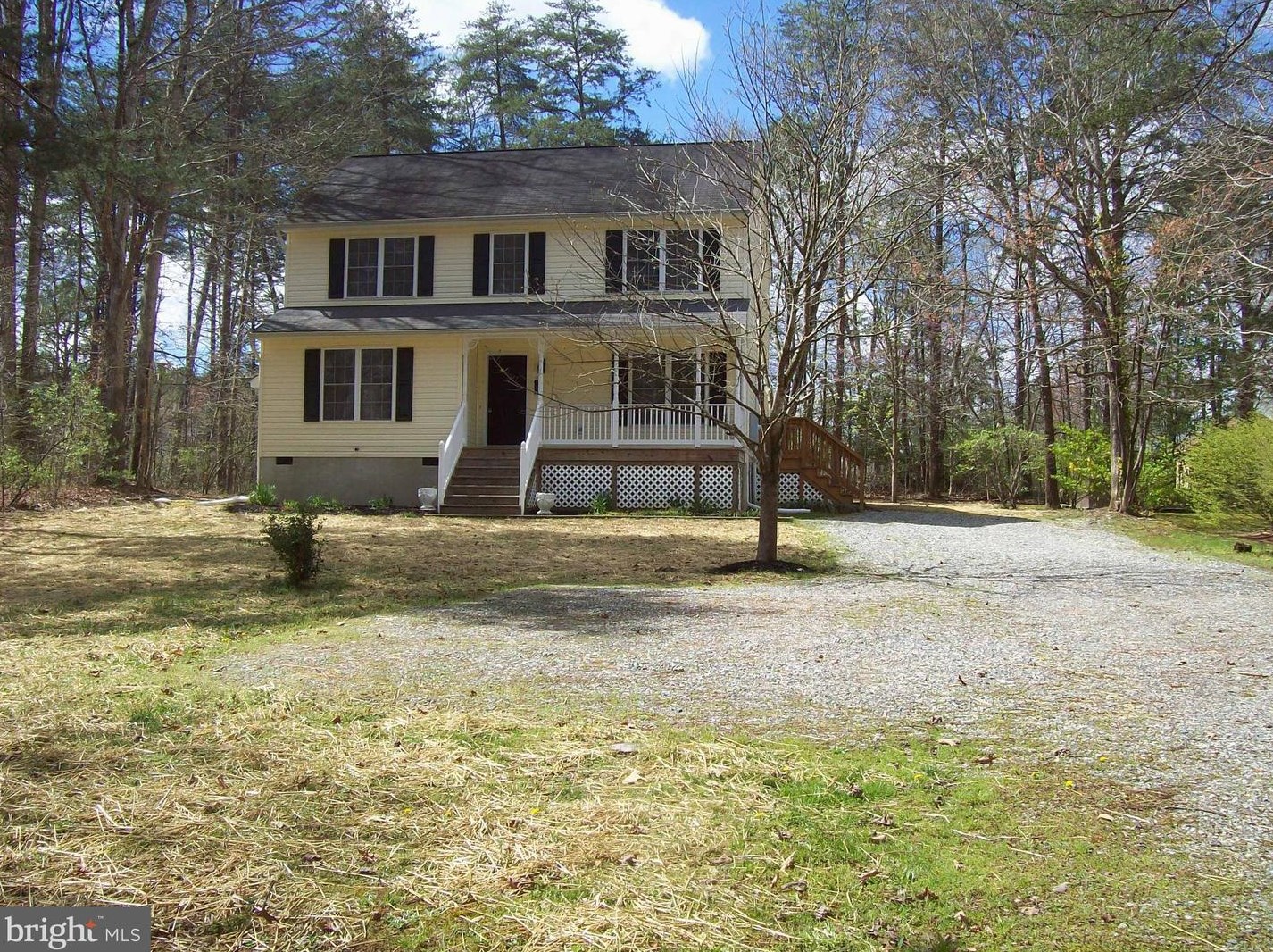 733 Glen Cove Dr, Ruther Glen, VA 22546-1504