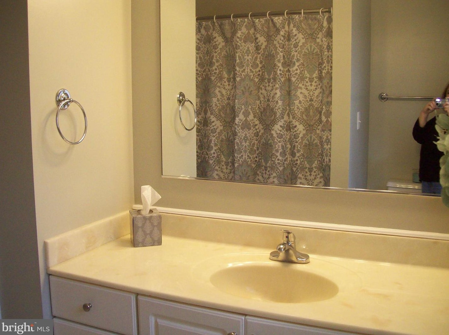 733 Glen Cove Dr, Ruther Glen VA  22546-1504 exterior