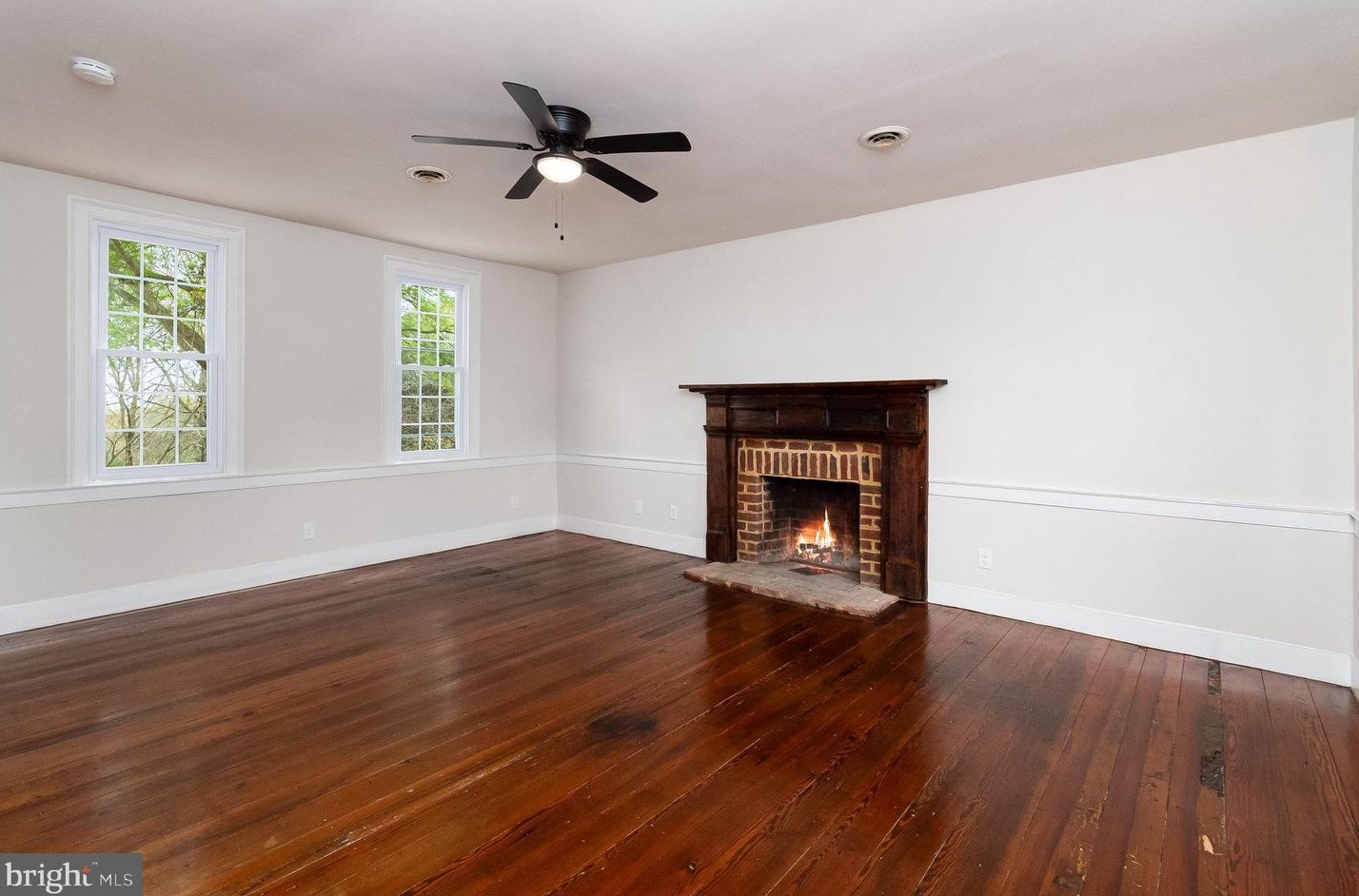 2349 Skinkers Neck Rd, Rappnhanck VA  22538-2024 exterior