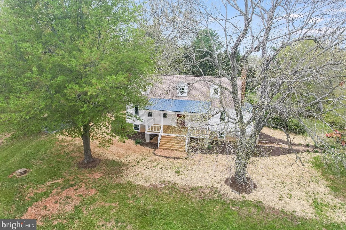 2349 Skinkers Neck Rd, Rappnhanck VA  22538-2024 exterior