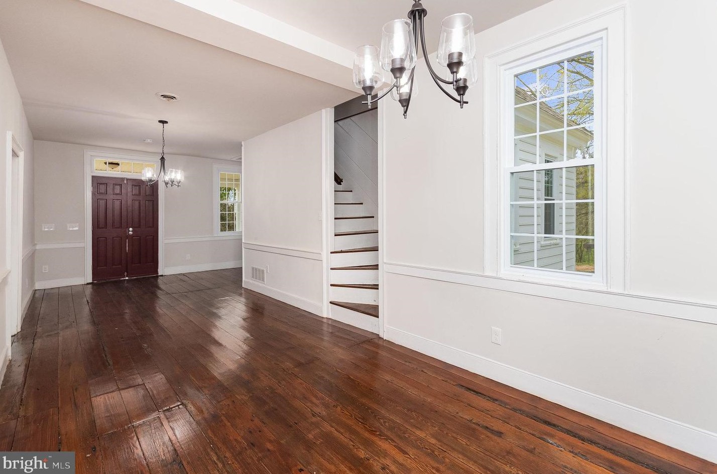 2349 Skinkers Neck Rd, Rappnhanck VA  22538-2024 exterior