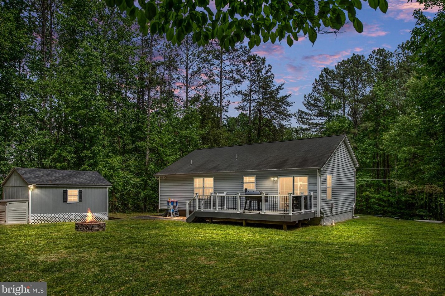 223 Tranquility Dr, Ruther Glen, VA 22546-5244