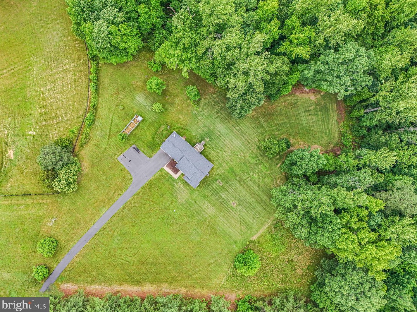 15196 Countyline Church Rd, Woodford VA  22580-2044 exterior