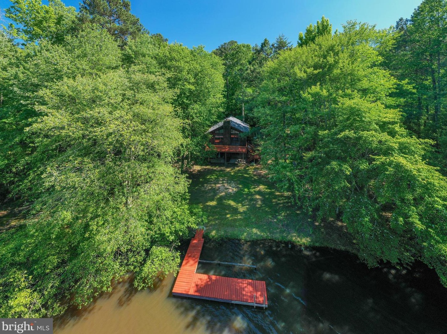 814 Moorefield Dr, Ruther Glen, VA 22546
