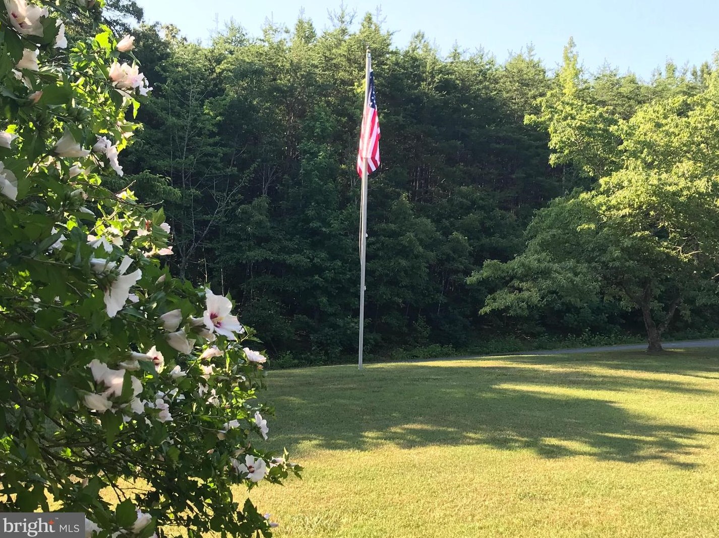21193 Perimeter Rd, Bowling Green, VA 22427