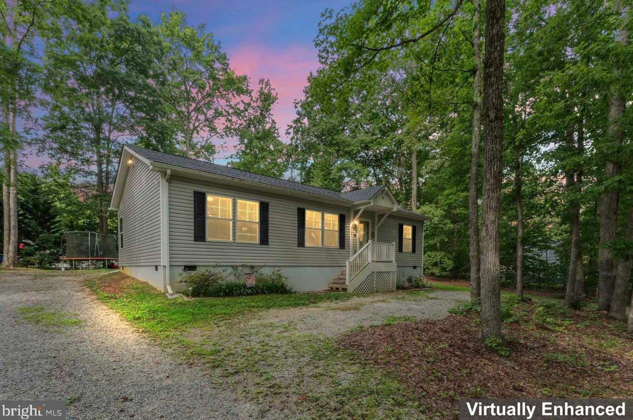 127 Bunker Hill Dr, Ruther Glen, VA 22546