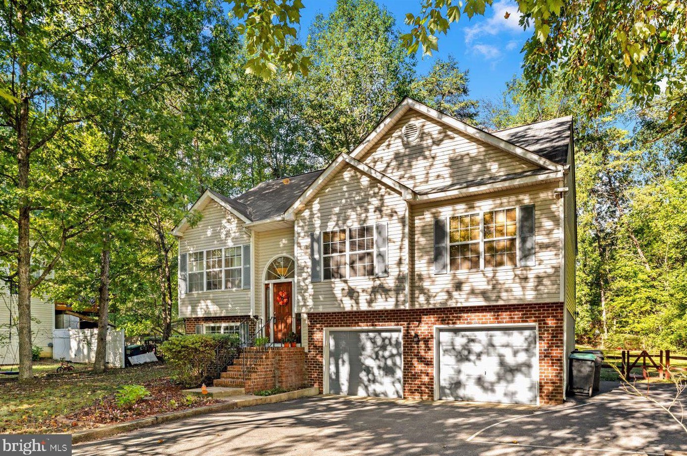213 Sea Cliff Dr, Ruther Glen, VA 22546