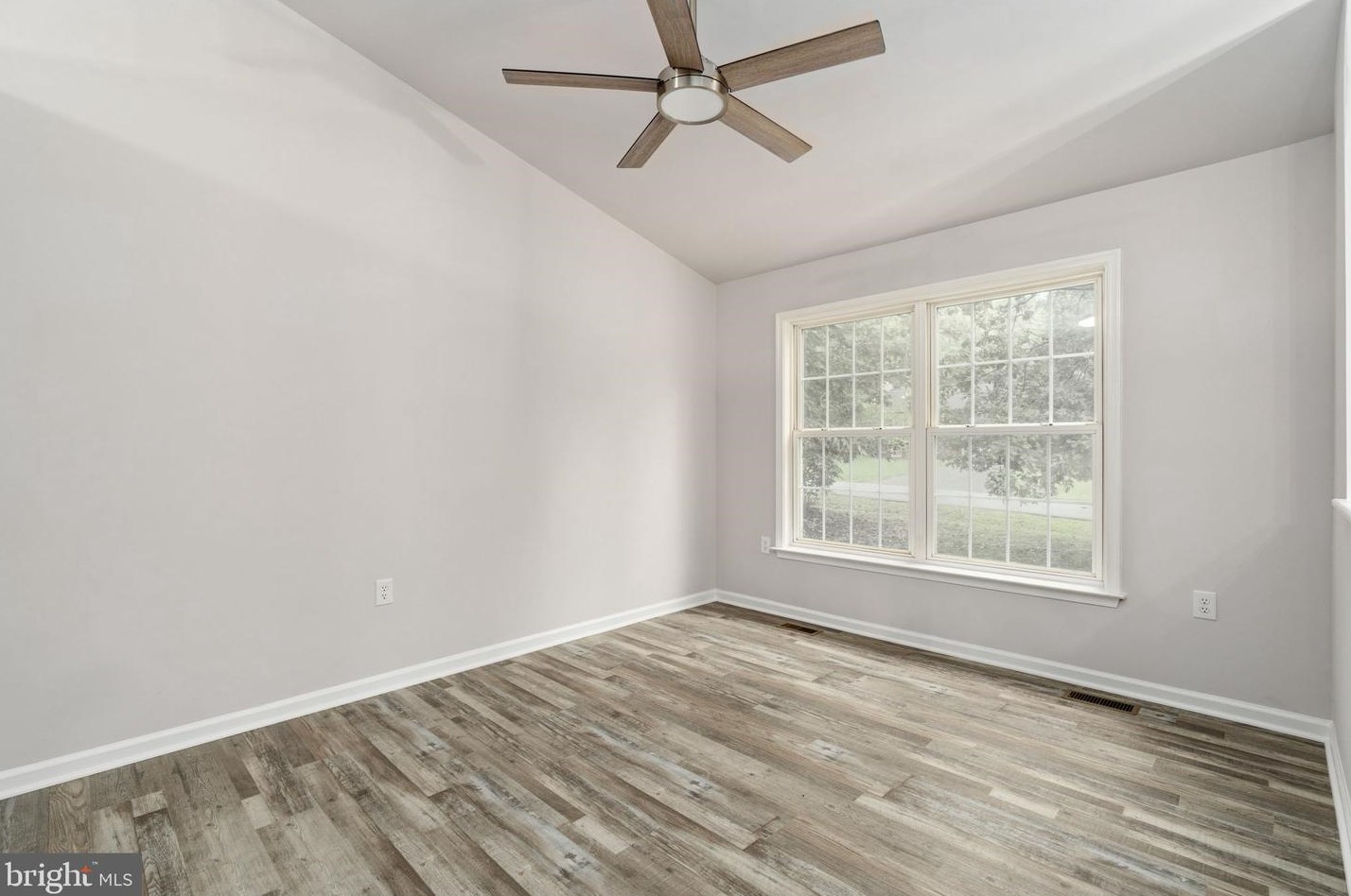 557 Welsh Dr, Ruther Glen, VA 22546