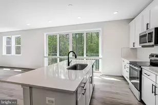 7122 Braxton Ct, Ruther Glen, VA 22546 - Photo 14