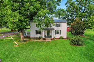 1815 Country Rd, Beaverdam, VA 23015 - Photo 8