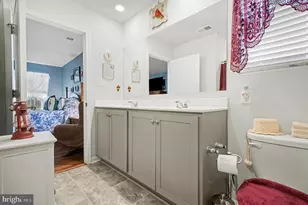 16032 Grant Ct, Bowling Green, VA 22427 - Photo 14