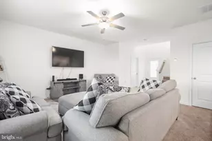 17033 Rollins Rd, Bowling Green, VA 22427 - Photo 4