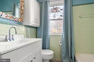 310 E Gwynnfield Rd, Tappahannock, VA 22560 - Photo 18