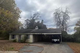 160 Rouzie Dr, Tappahannock, VA 22560 - Photo 8