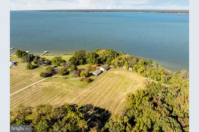 1126 Cloverdale Rd, Laneview, VA 22504 - Photo 12