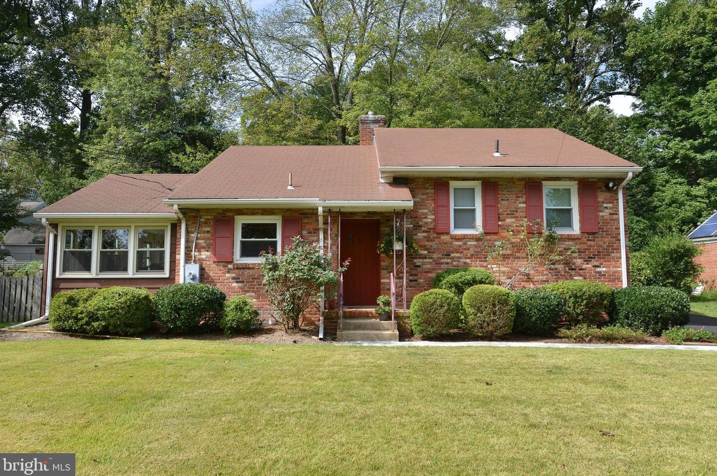 403 Jackson St, Falls Church, VA 22046