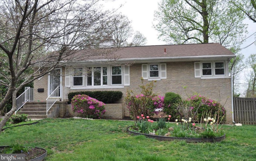 1000 N Sycamore St, Falls Church, VA 22046
