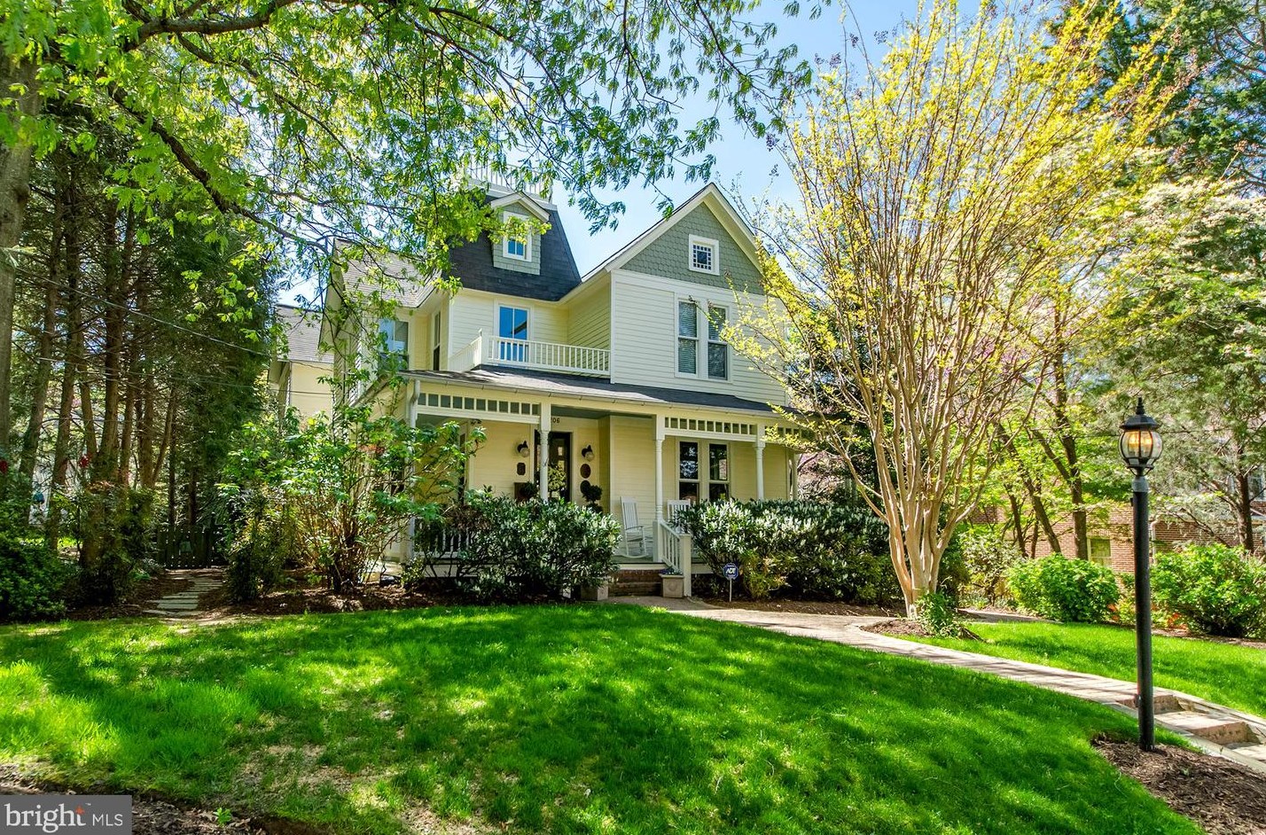 206 E Jefferson St, Falls Church, VA 22046