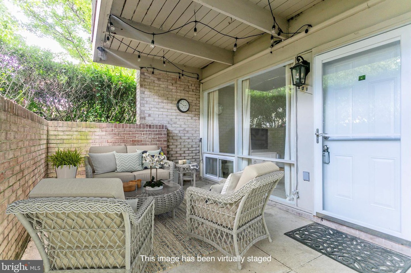 110 Birch St #a-1, Falls Church, VA 22046