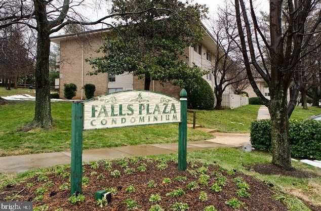 108 Birch St #a-5, Falls Church, VA 22046