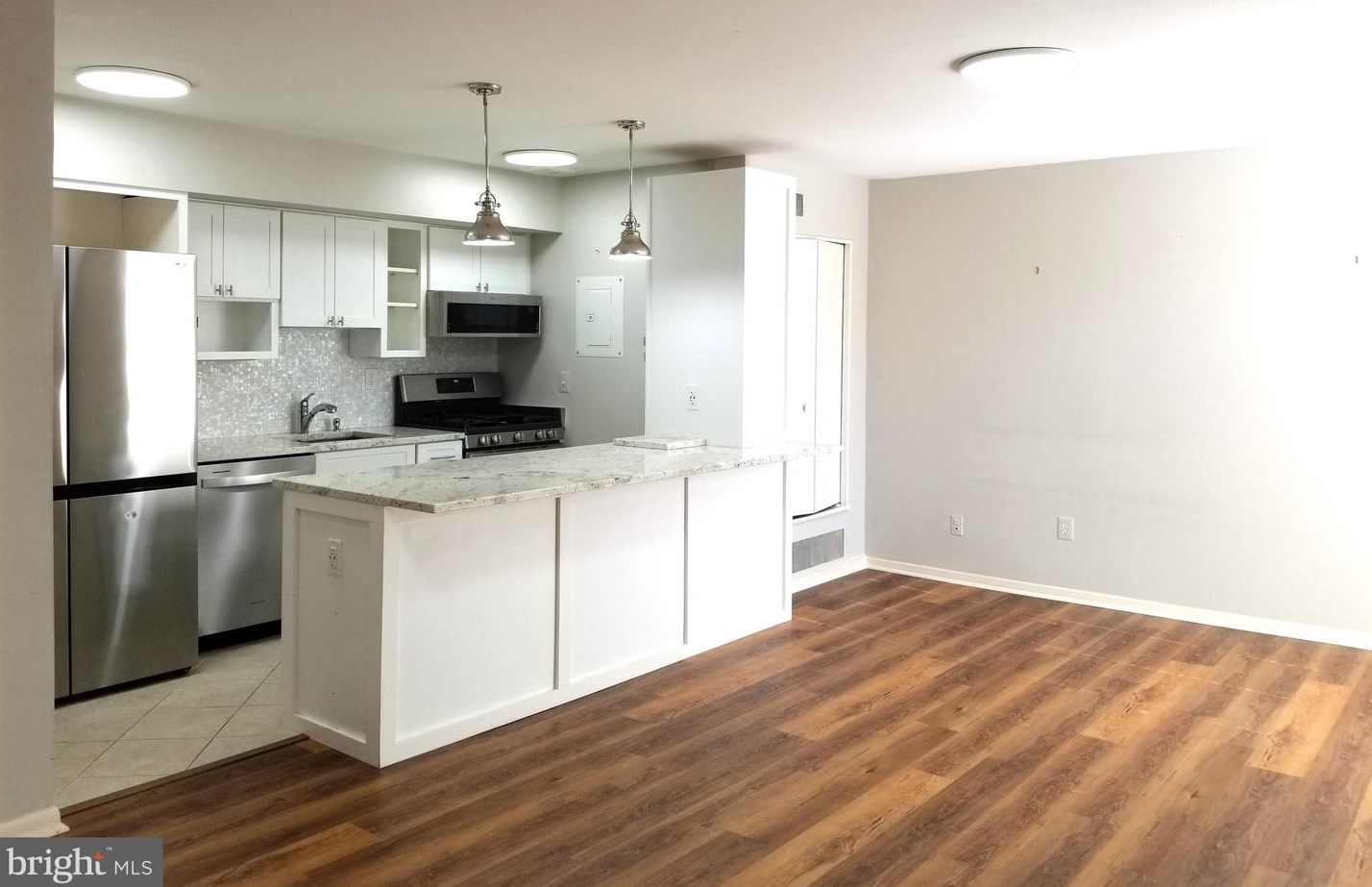 144 Haycock Rd #a-2, Falls Church, VA