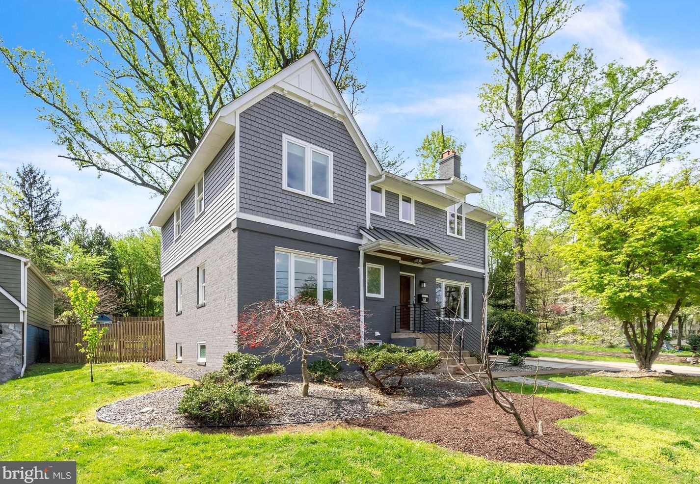 525 S Spring St, Falls Church, VA 22046