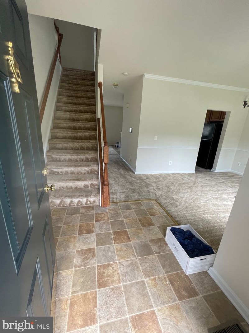 1037 Bakersfield Ln, Fredericksburg, VA 22401