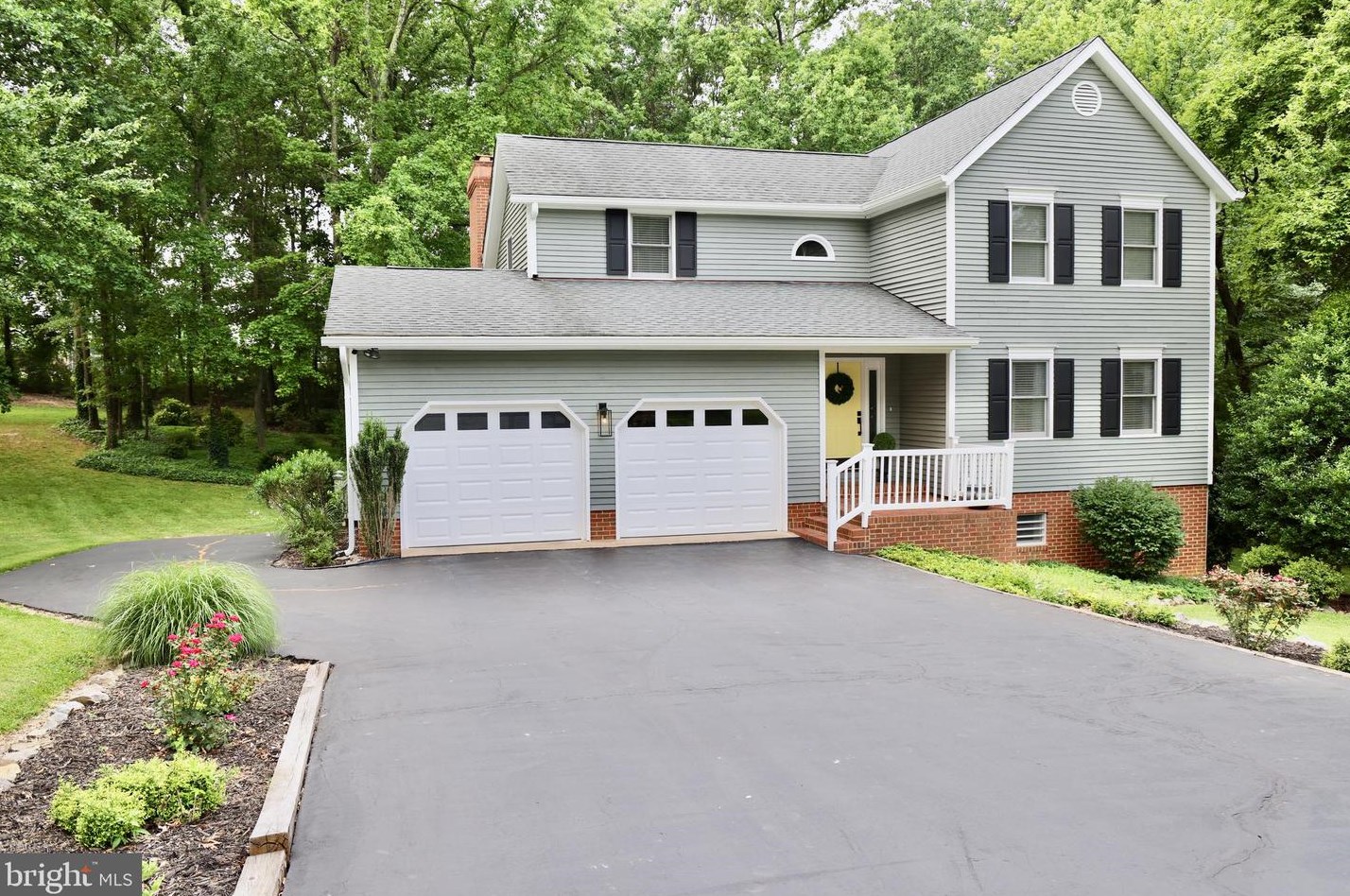 6 Devonshire Dr, Fredericksburg, VA 22401