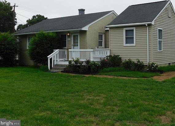 200 South St, Fredericksburg, VA 22401