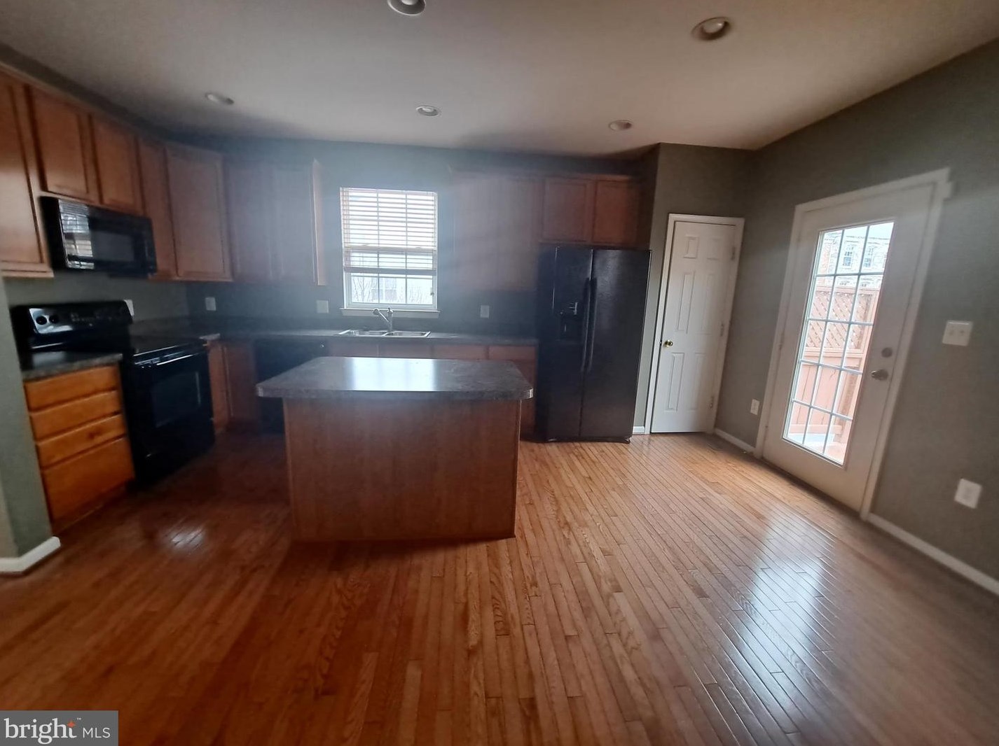 1300 Saunders Dr, Fredericksburg, VA 22401
