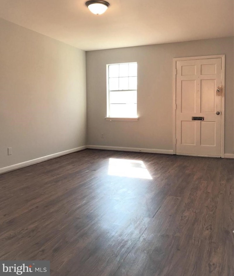 409 Amelia St, Fredericksburg, VA 22401