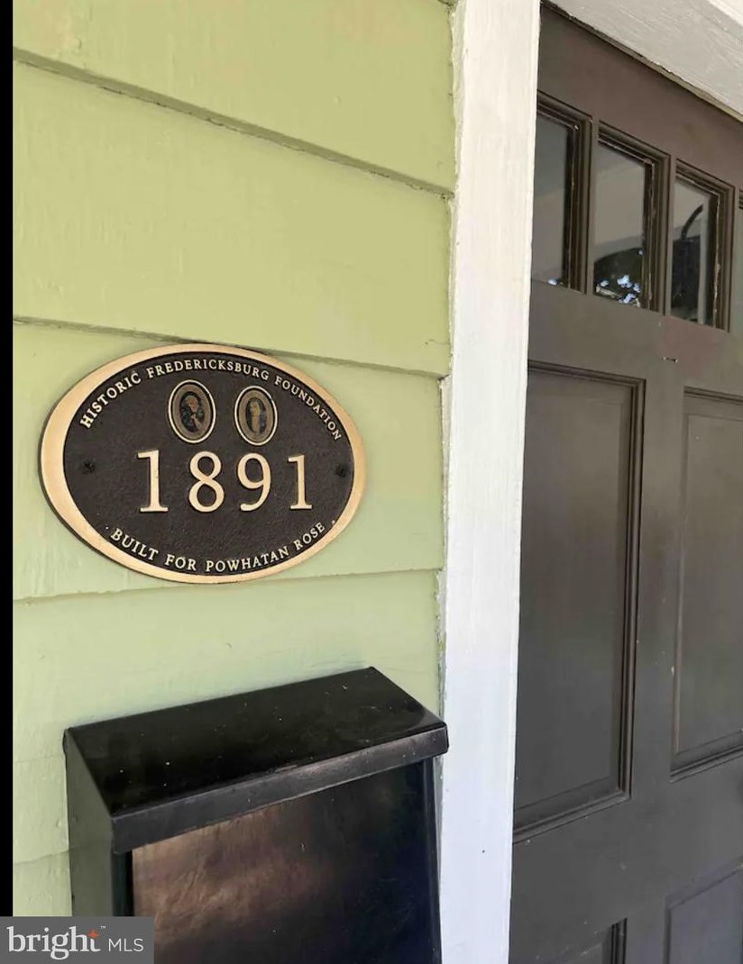 914 Hanover St, Fredericksburg, VA 22401