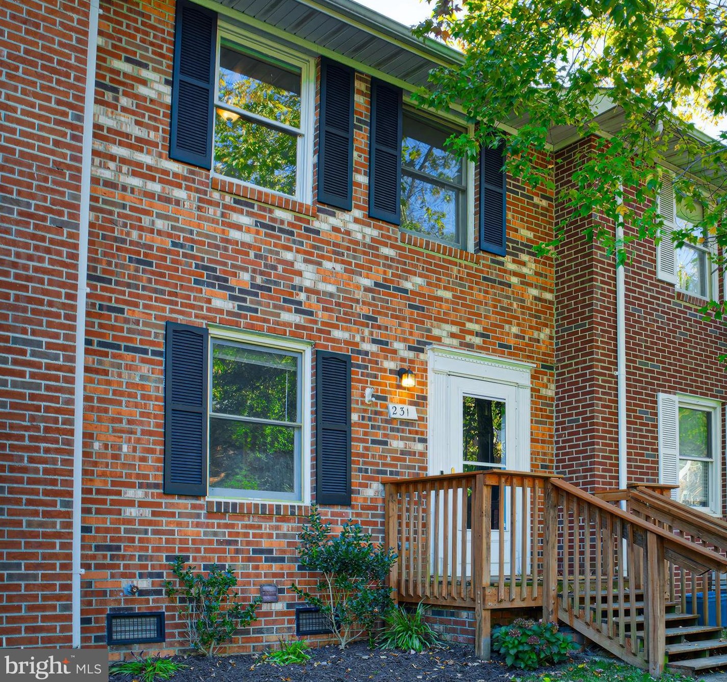 231 Farrell Ln, Fredericksburg, VA 22401