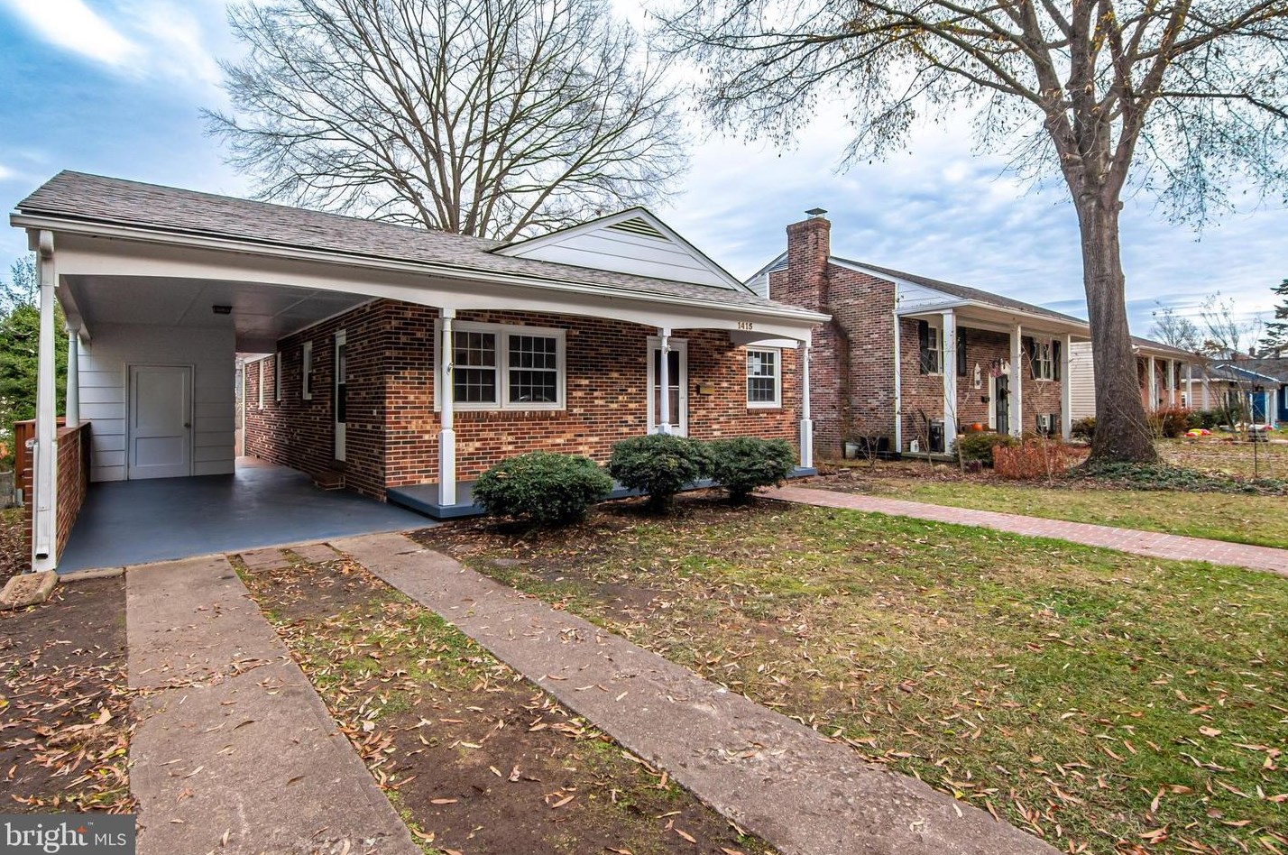 1415 Sunken Rd, Fredericksburg, VA 22401