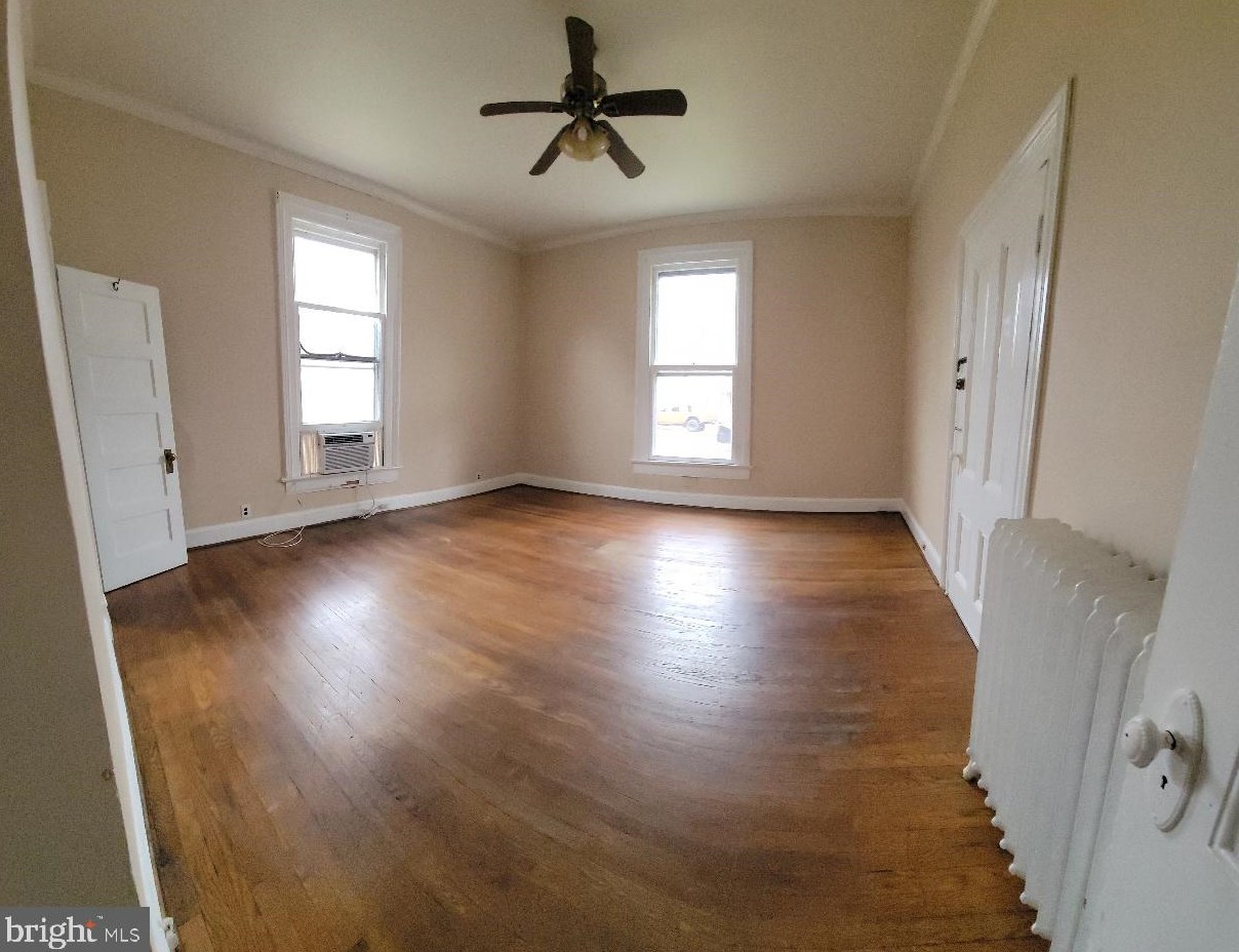 1107 Prince Edward St #1, Fredericksburg, VA 22401