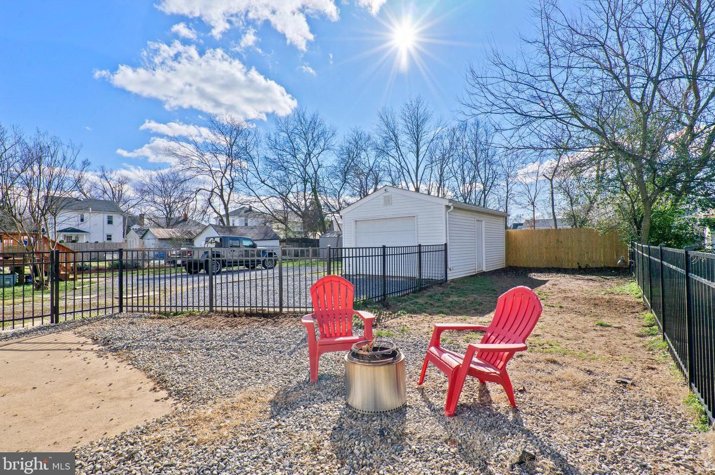 2010 Charles St, Fredericksburg VA  22401-3417 exterior