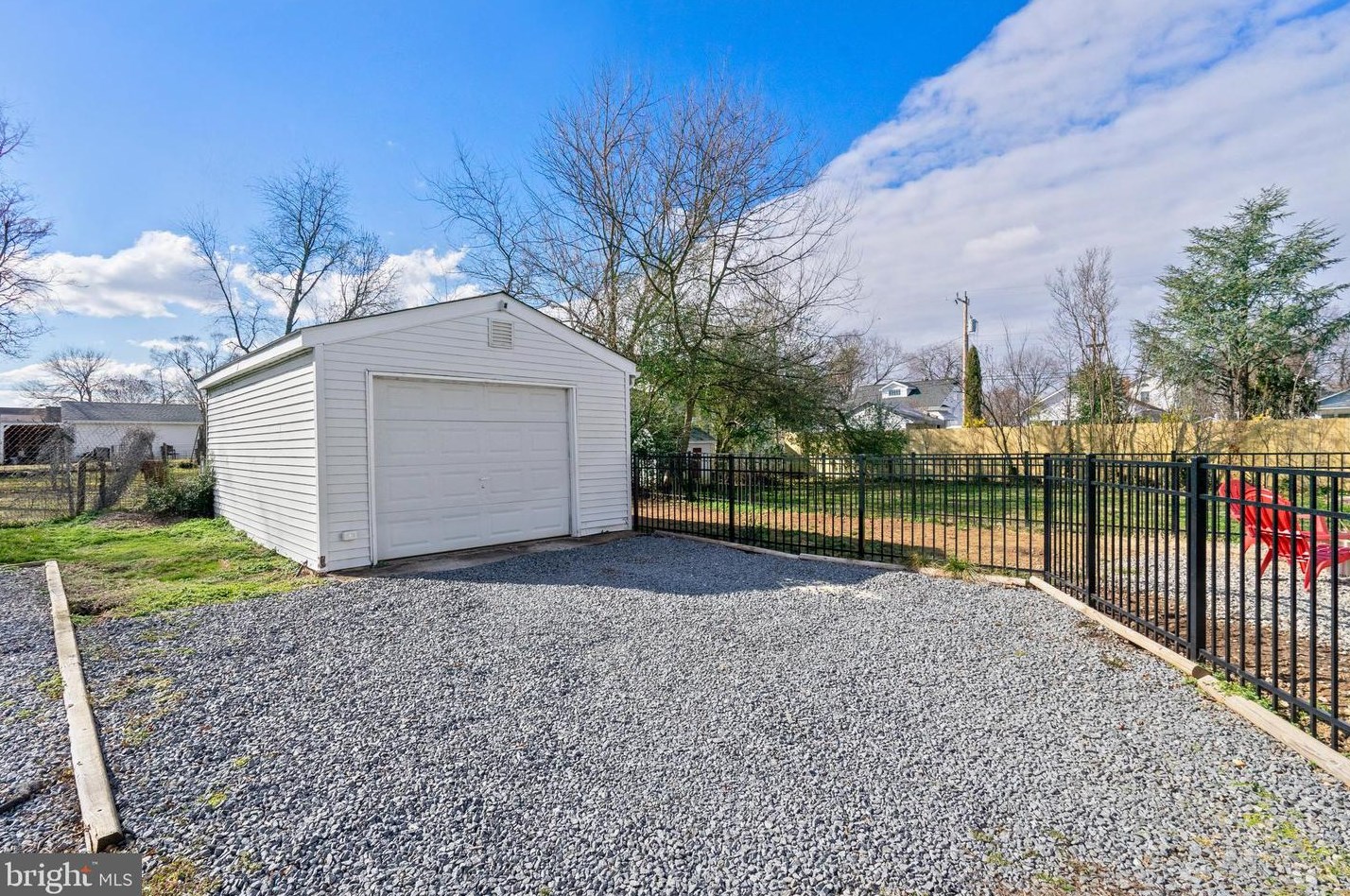 2010 Charles St, Fredericksburg VA  22401-3417 exterior