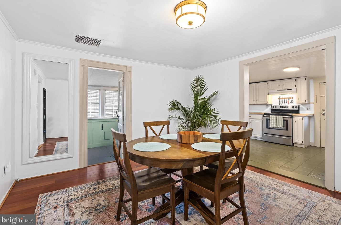 2622 Caroline St, Fredericksburg VA  22401-3229 exterior