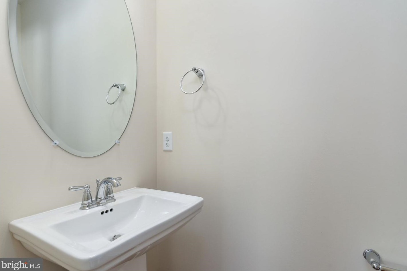 1006 Wicklow Dr, Fredericksburg VA  22401-2722 exterior