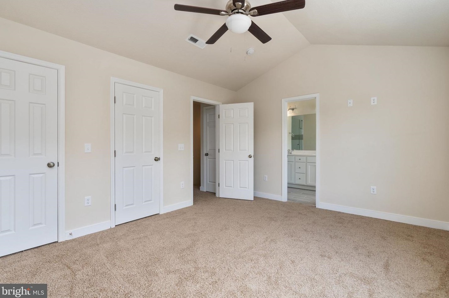 1006 Wicklow Dr, Fredericksburg VA  22401-2722 exterior