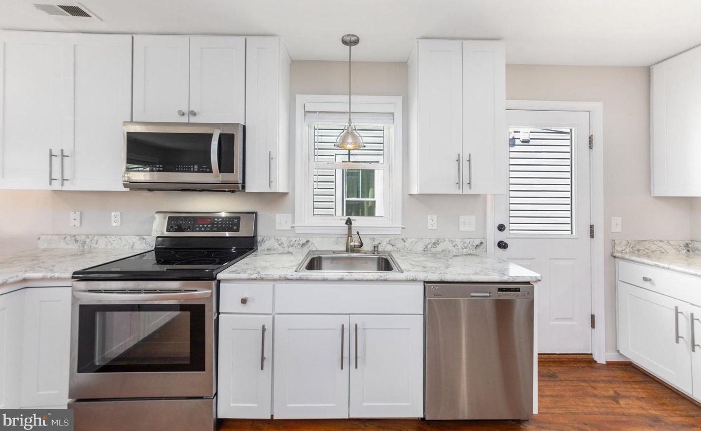 1805 Washington Ave, Fredericksburg VA  22401-3550 exterior