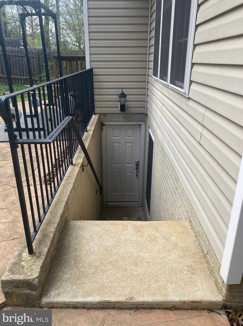 128 Forrest Ave #basement Apt, Fredericksburg, VA 22401