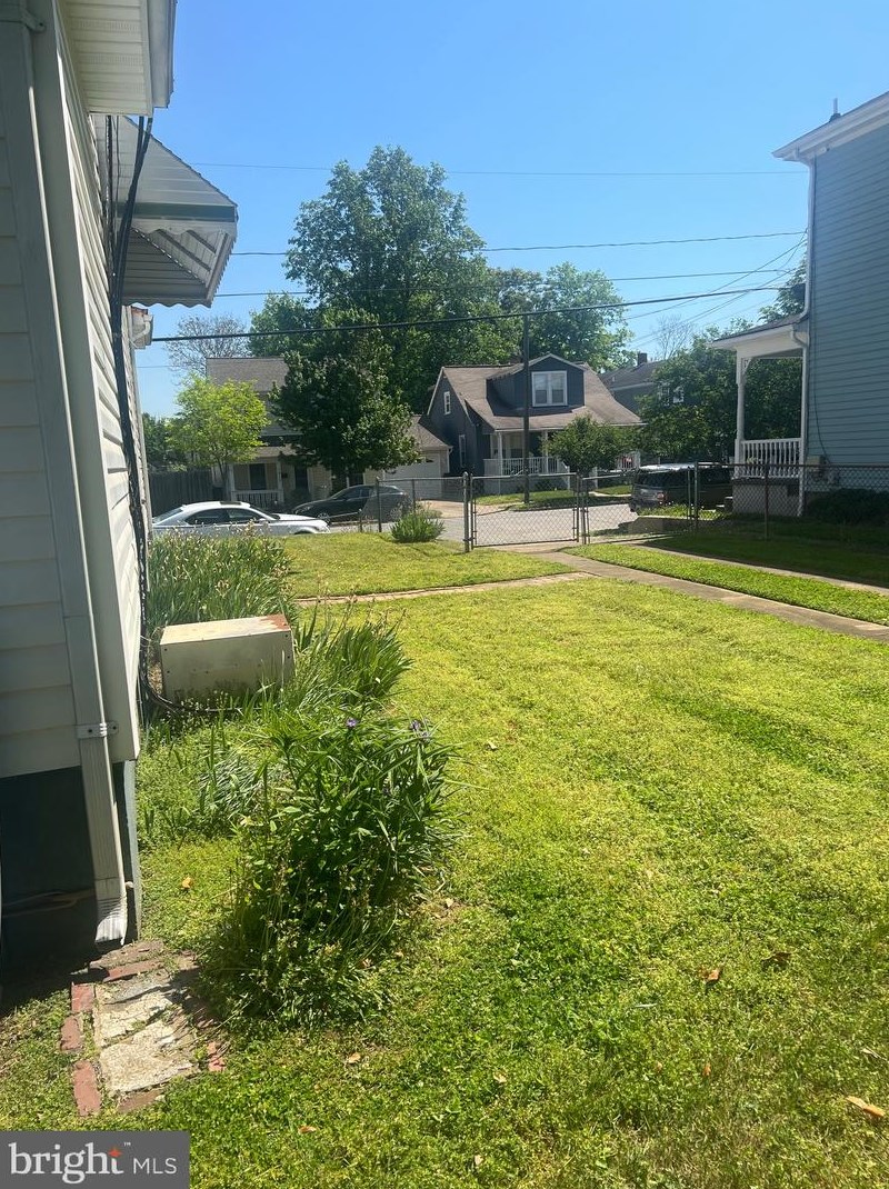 1416 Charles St, Fredericksburg, VA 22401-3611