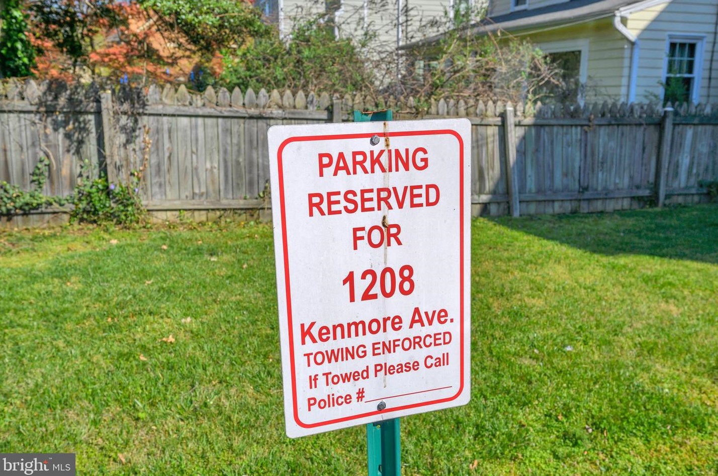 1208 Kenmore Ave, Fredericksburg VA  22401-4749 exterior
