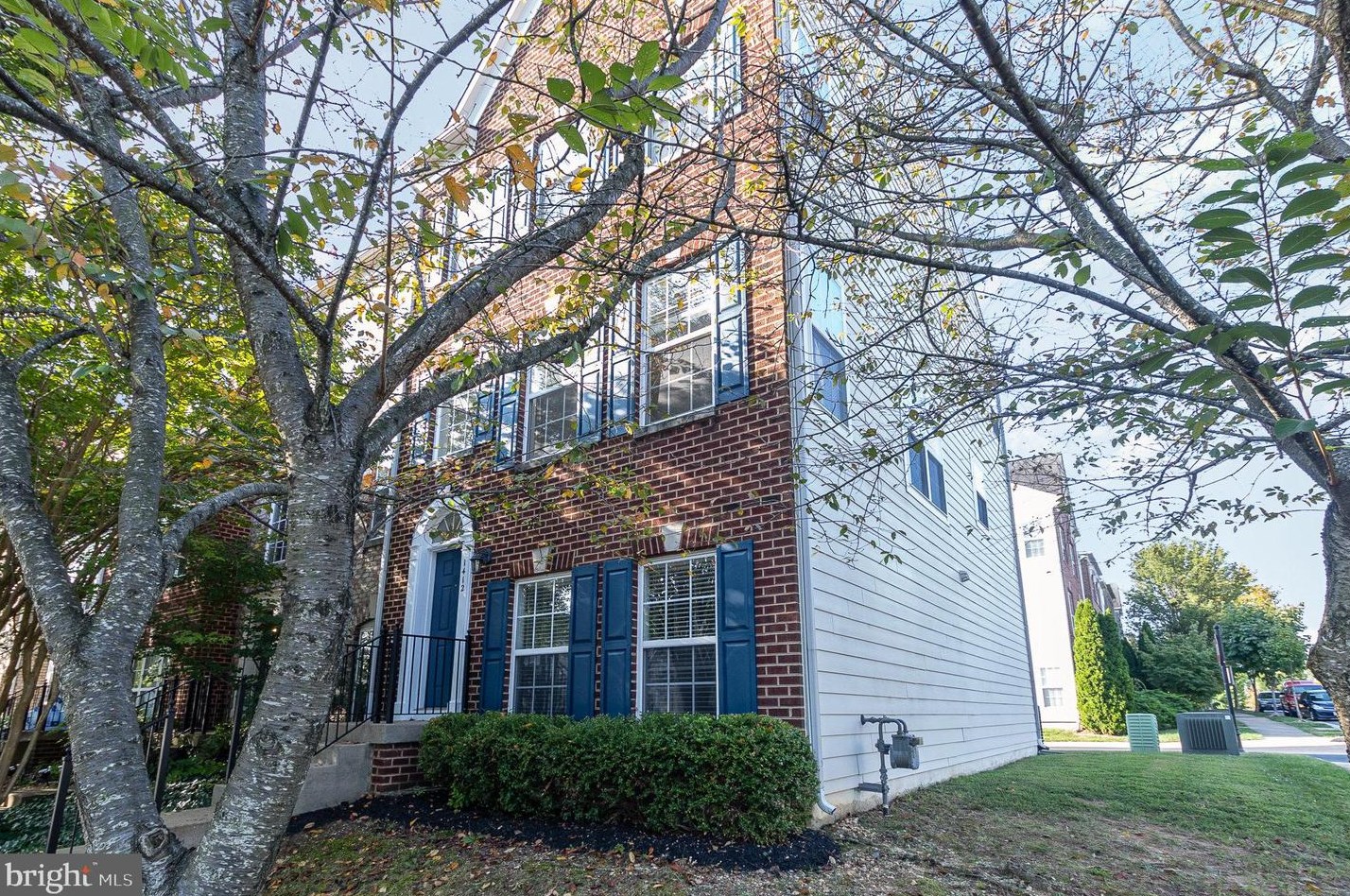 1412 Saunders Dr, Fredericksburg, VA 22401