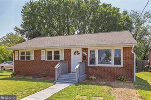 2403 Lafayette Blvd, Fredericksburg, VA 22401 - Photo 2