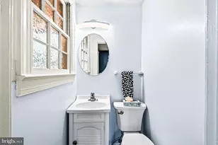 1107 Kenmore Ave, Fredericksburg, VA 22401 - Photo 18